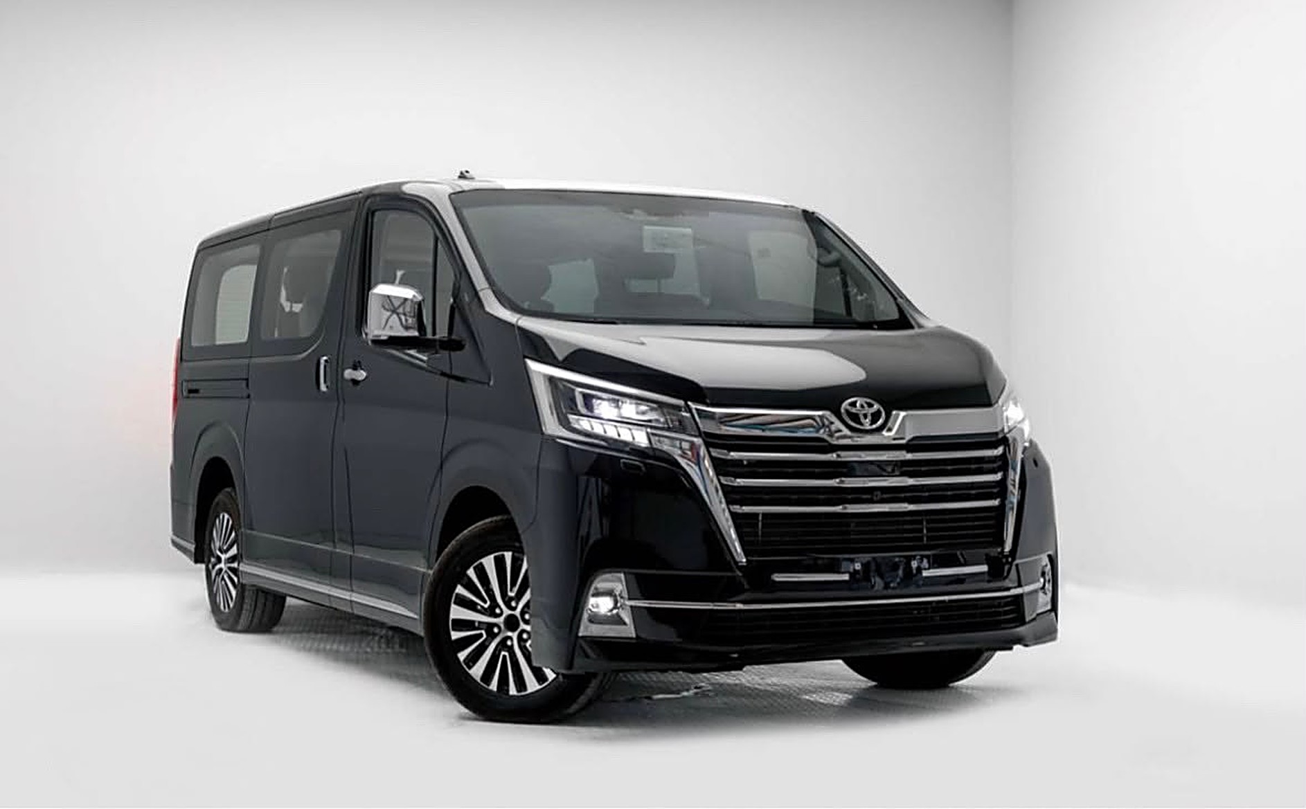 Toyota HiAce 2026